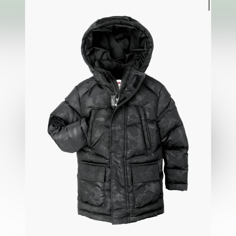 NWT black camo Appaman summit puffer coat in size 2T